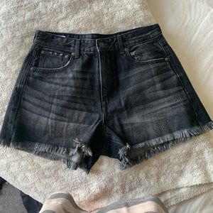 American Eagle Super High Rise Festival Shorts